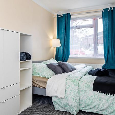 Shirley House 3, Guest House, Self Catering, Self Check In With Smart Locks, Use Of Fully Equipped Kitchen, Close To City Centre, Ideal For Longer Stays, Walking Distance To Bat, 20 Min Drive To Fawley Refinery, Excellent Transport Links Саутгемптон Екстер'єр фото